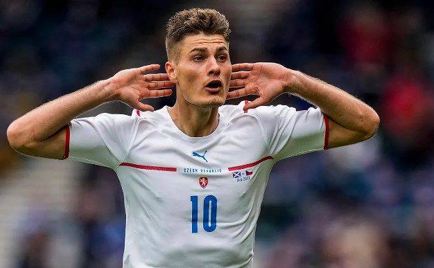 欧洲杯24队巡礼之捷克:东欧铁骑作风硬朗 勒沃库森双星或决定球队上限